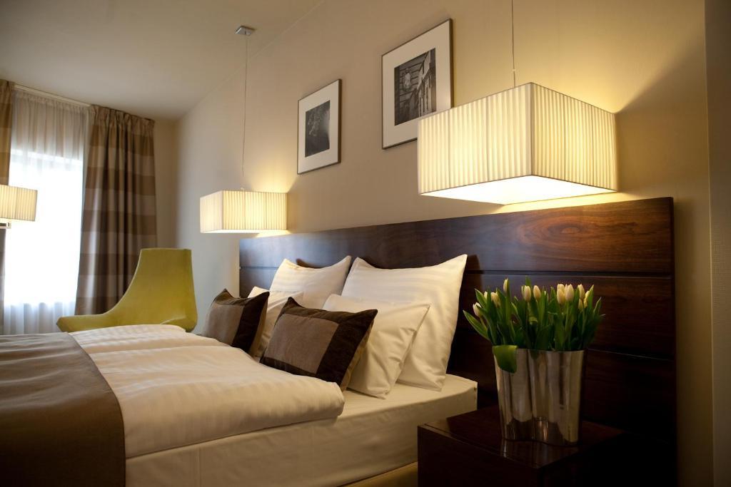 Capital Plaza Hotel Bucarest Extérieur photo