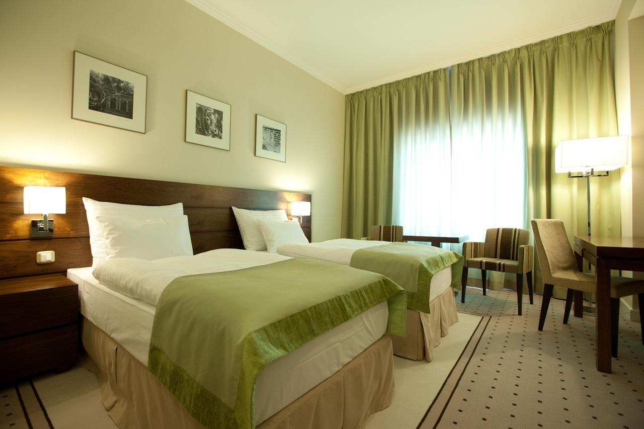 Capital Plaza Hotel Bucarest Extérieur photo