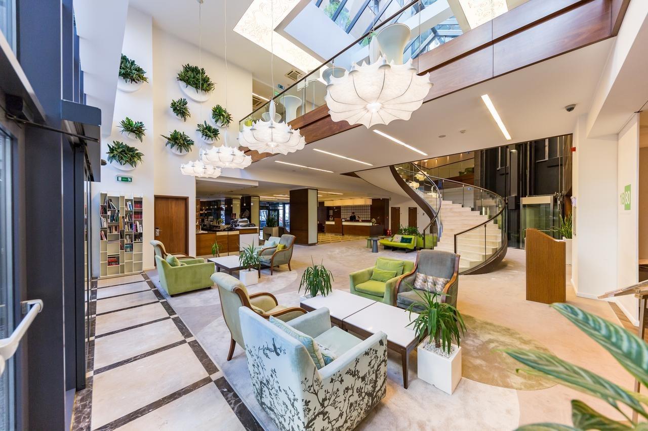 Capital Plaza Hotel Bucarest Extérieur photo